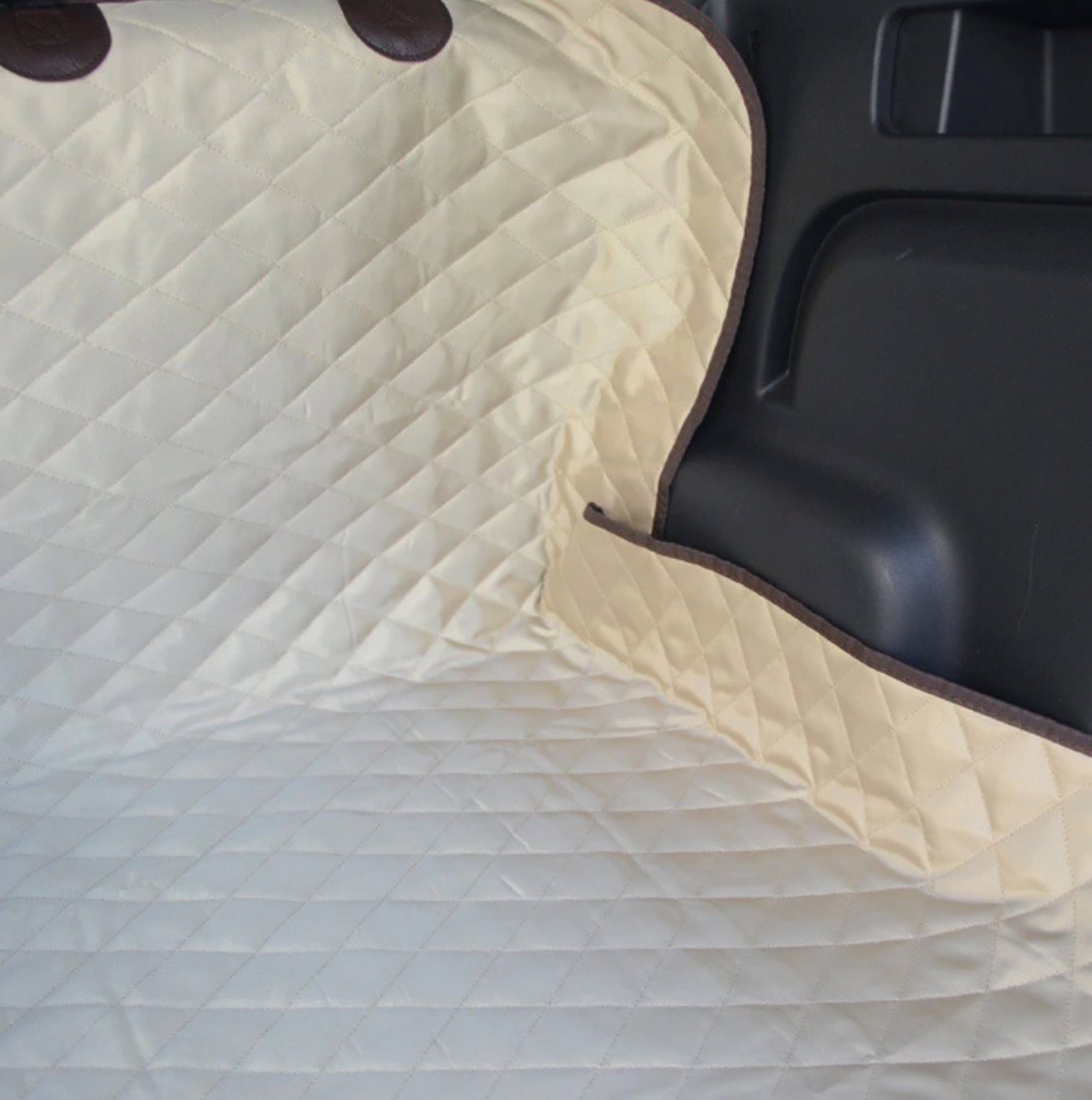 Waterproof Pet Car Boot and Bumper Protector Pet Carriers & Crates Best Pet Store 